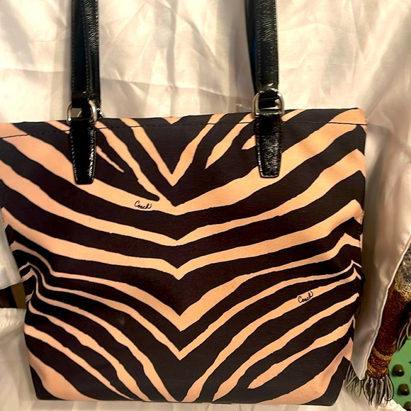 Coach Black and Cream Zebra Print Bag - Picture 3 of 11